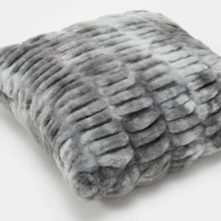 Tie Dye Textured Faux Fur Square Pillow -gift shop 16 THRO21 PLW TIEDYEFUR GRY DET 003