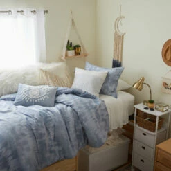 Dreamy Shibori Comforter And Sham Set -gift shop 18 PASSPORT TO PARADISE 036