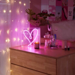 Heart Neon Sign -gift shop 22 BE MINE 132 1