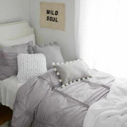 Pucker Stitch Duvet And Sham Set -gift shop 27 LAGUNA BEACH 069 1