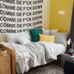 Happy Neon Sign -gift shop 34 COFFEE BEAN 072 1