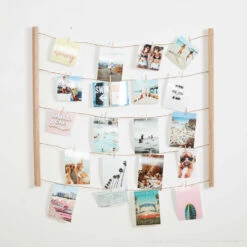Hangit Photo Display 18 Hangit Photo Display -gift shop 44 UMBRA HANGIT NAT 002