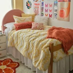 Layla Wavy Daisy Comforter And Sham Set 10 Layla Wavy Daisy Comforter And Sham Set -gift shop 64