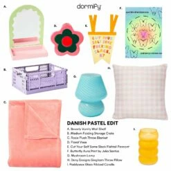 Rosie Plush Throw Blanket -gift shop 6 22e324ff 4d97 4c00 b40b b42aa2814099