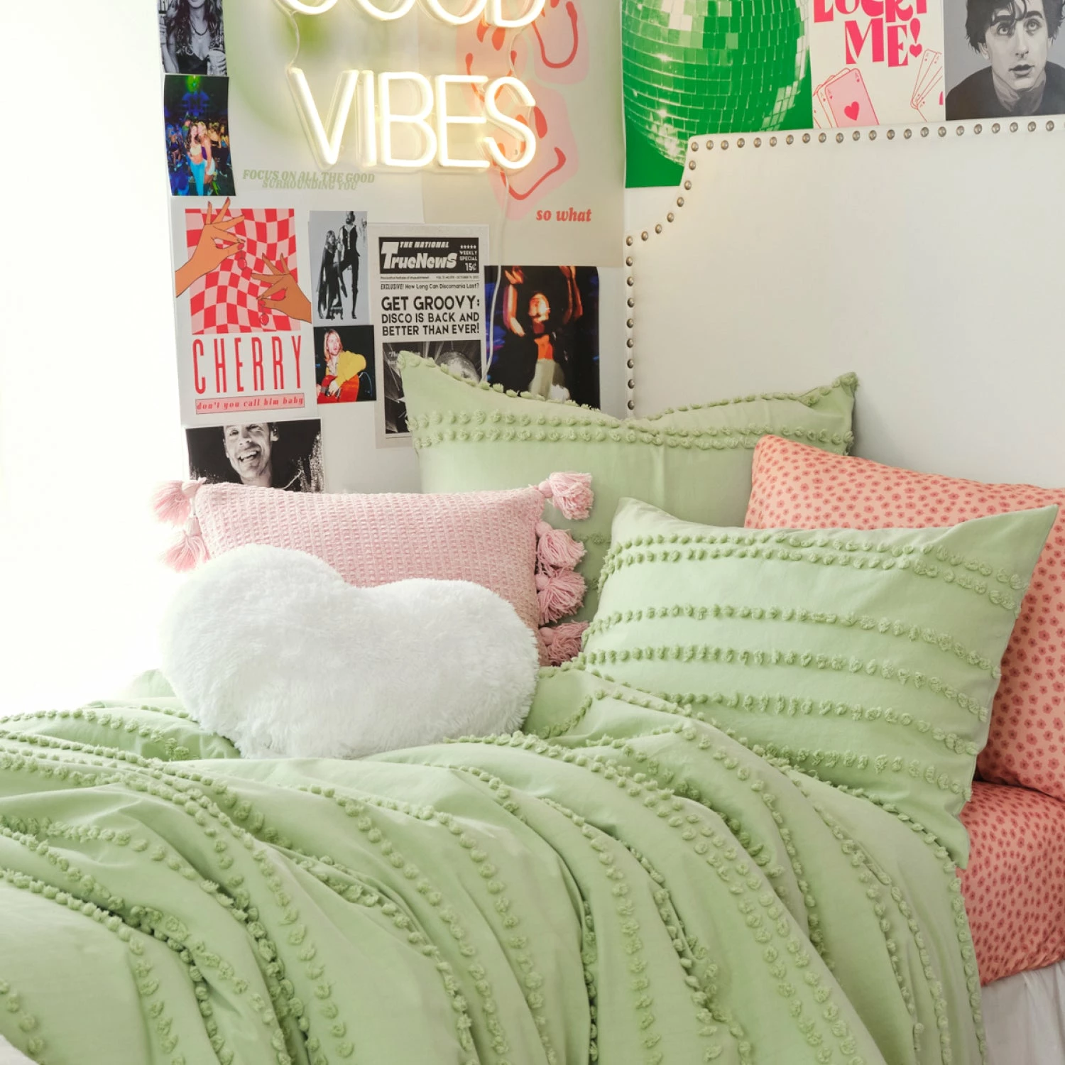 Kai Chenille Tassel Square Pillow 8 Kai Chenille Tassel Square Pillow - Image 6