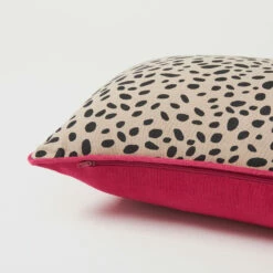 Kendall Animal Dots Lumbar Pillow Cover -gift shop Animal Dots Contrast Piping Lumbar Pillow Cover Taupe HotPink 011