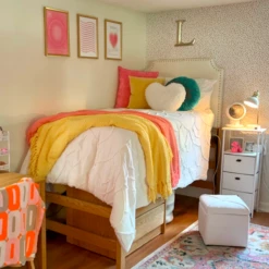 Andie Arched Tufted Comforter And Sham Set -gift shop BeddingAndieArched 1