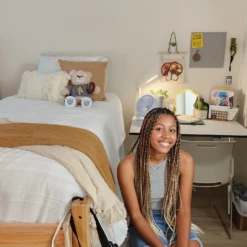 Juliette Eyelash Fringe Comforter And Sham Set -gift shop BeddingJulietteEyelashWhite 1