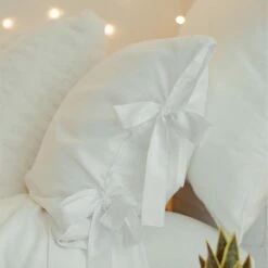 Samantha Tie Knot Duvet Cover And Sham Set -gift shop Bedding TieKnotDuvet 2