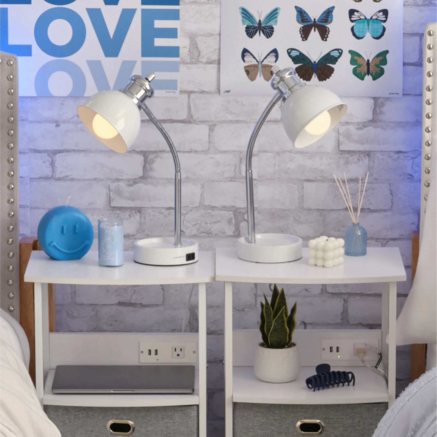 Charging Catchall 2-Tone Lamp 12 Charging Catchall 2-Tone Lamp - Image 10