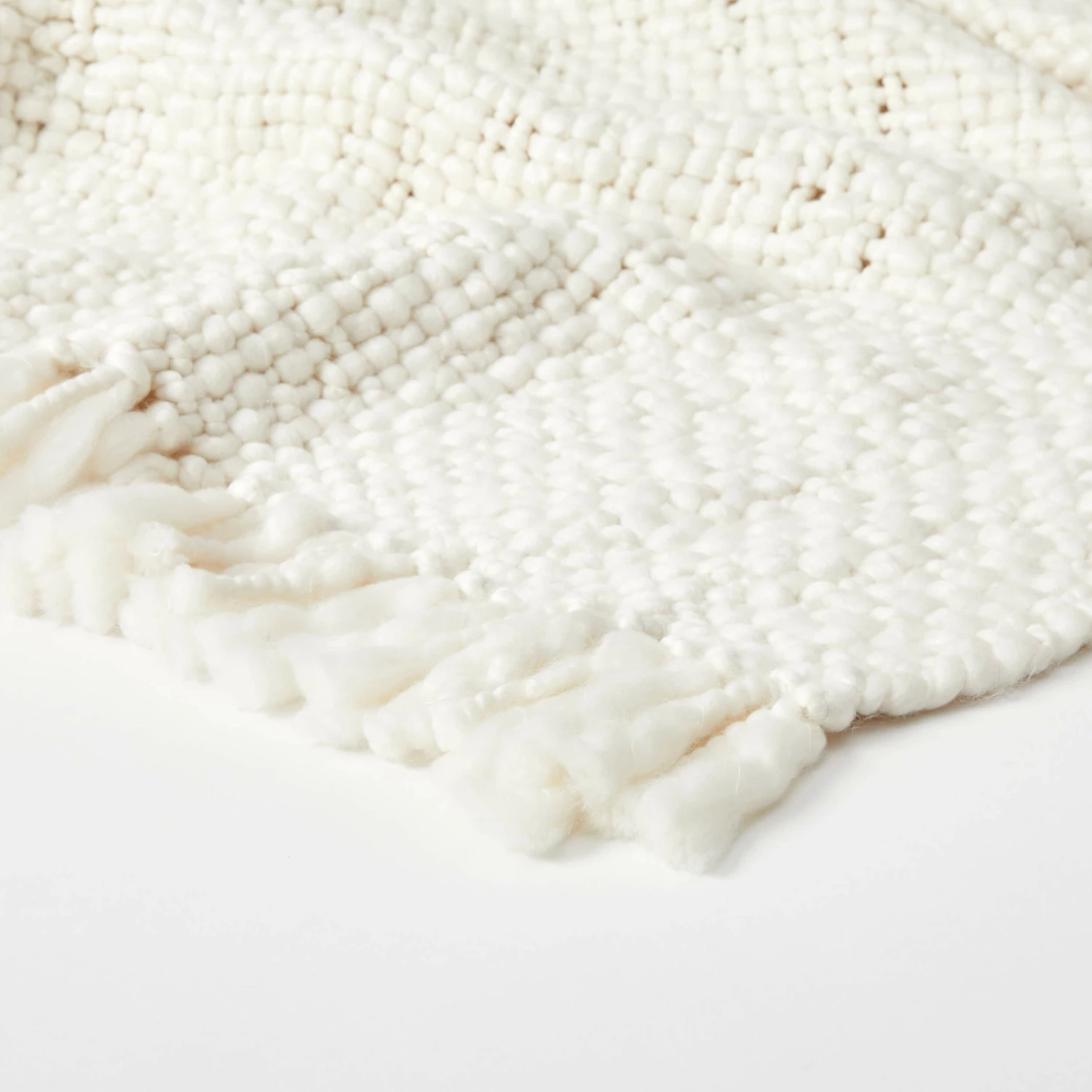 Emme Chunky Knit Throw Blanket 14 Emme Chunky Knit Throw Blanket - Image 12