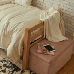 Rosie Plush Throw Blanket -gift shop CityLux 047