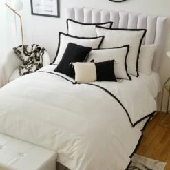 Eliza Colorblocked Tassel Lumbar Pillow Cover -gift shop City Lux 037 2 1f557ae3 3b8c 479e af5f bcadd5ff2a45