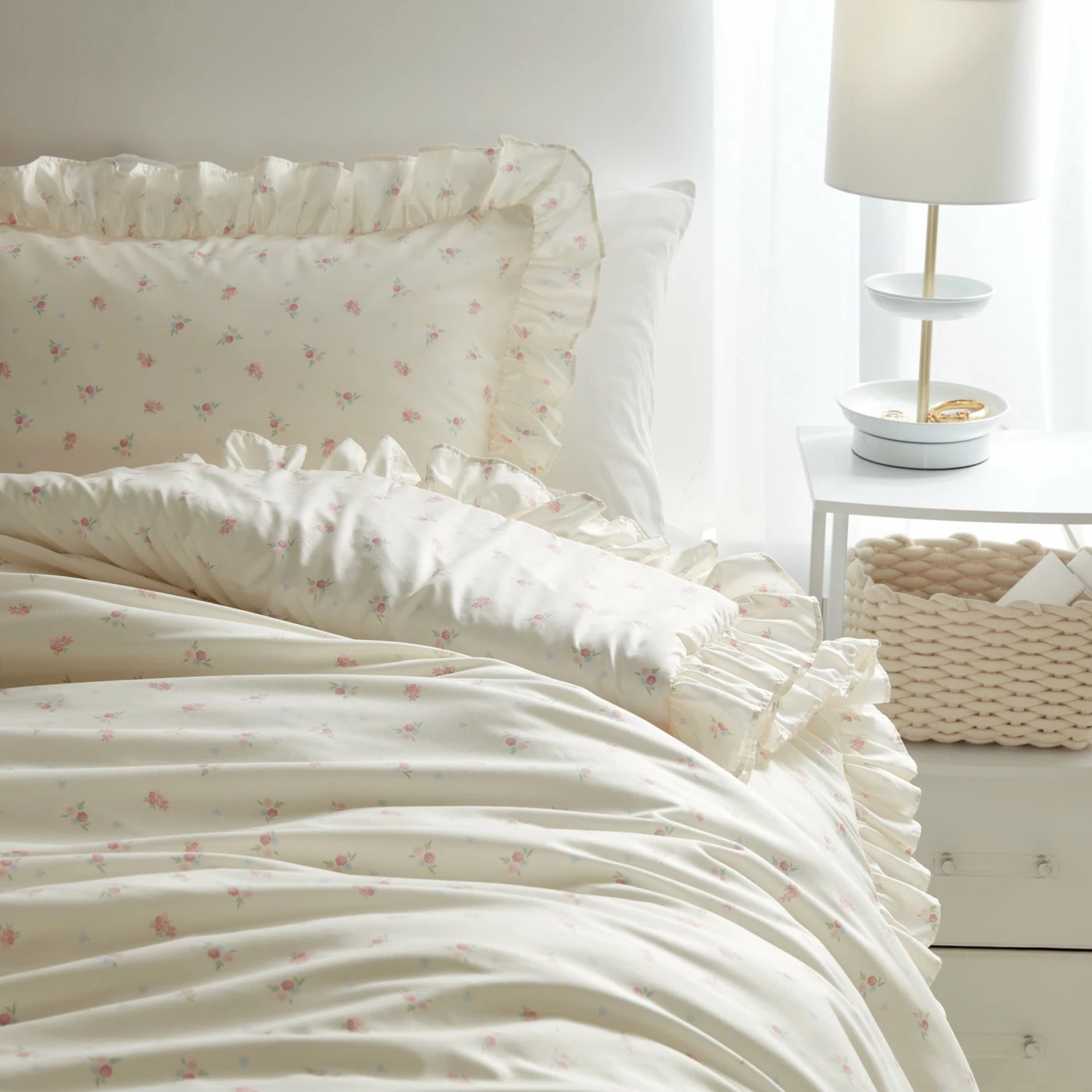 Isabel Ruffle Floral Comforter And Sham Set 6 Isabel Ruffle Floral Comforter And Sham Set - Image 4