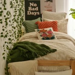 Emme Chunky Knit Throw Blanket 30 Emme Chunky Knit Throw Blanket -gift shop CopyofOrganic Plant A 060