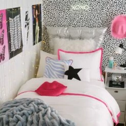 Opal Tufted Metallic Cushioned Headboard 12 Opal Tufted Metallic Cushioned Headboard -gift shop DiscoCowgirl 063