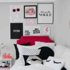 Party Neon Sign -gift shop DreamGirl 3 014 9210c750 0d34 4d19 aab5 a315d1178b4d