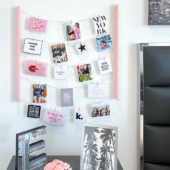 Hangit Photo Display 24 Hangit Photo Display -gift shop IMG 6558