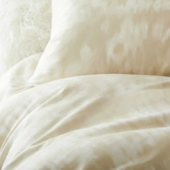 Dreamy Shibori Comforter And Sham Set -gift shop Natural Shibori Comforter Detail