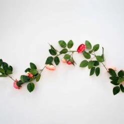 Faux Rose Garland -gift shop PA051770