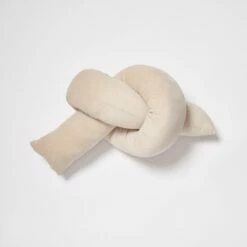 Zoe Knot Shaped Pillow -gift shop Pillow TieKnot Natural 002
