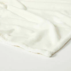 Rosie Plush Throw Blanket -gift shop Plush Throw Ivory 006