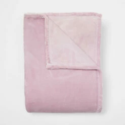 Rosie Plush Throw Blanket -gift shop Plush Throw Mauve 003