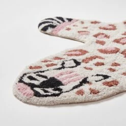 Washable Cheetah Shaped Accent Rug 9 Washable Cheetah Shaped Accent Rug -gift shop Rug Cheetah 009