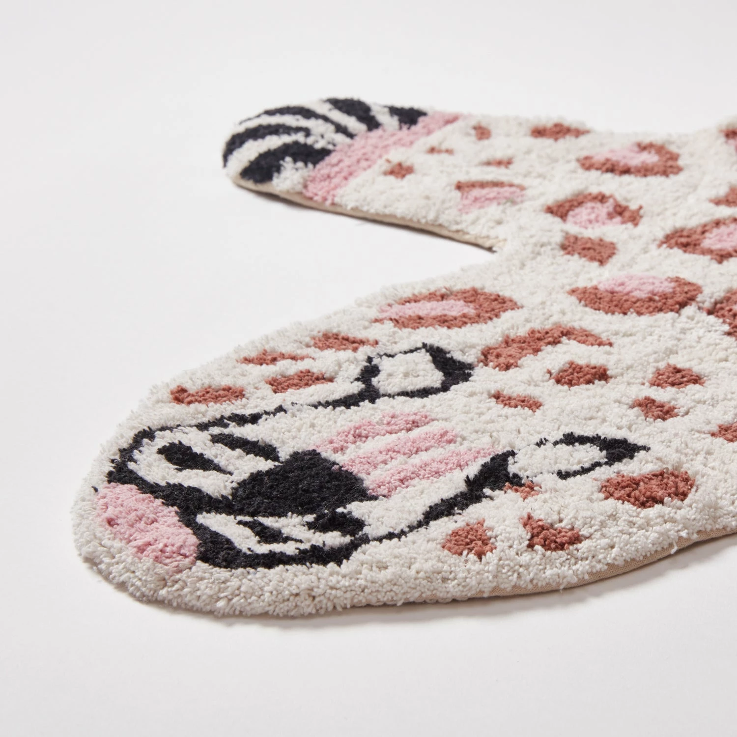 Washable Cheetah Shaped Accent Rug 6 Washable Cheetah Shaped Accent Rug - Image 4