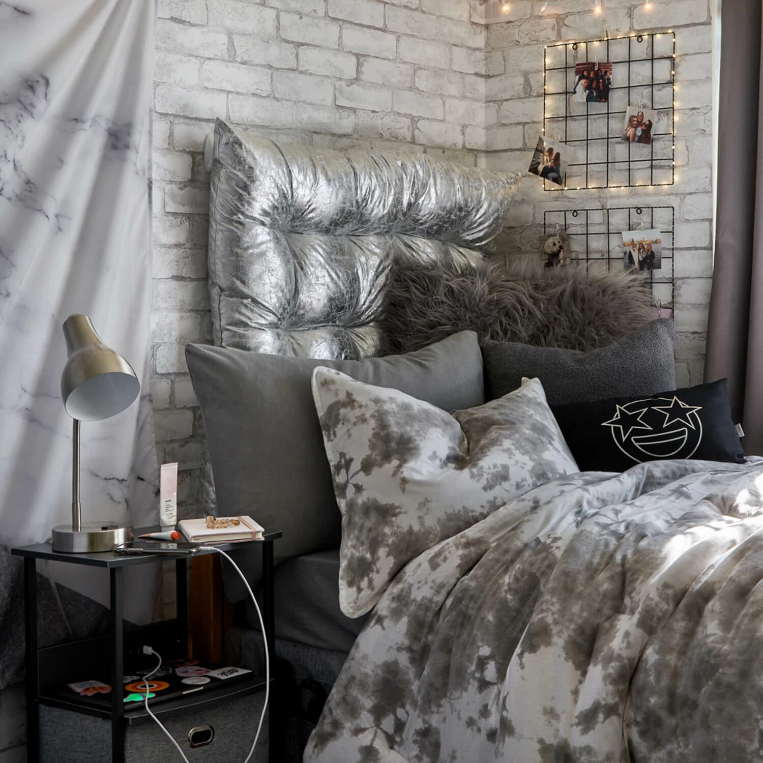 Opal Tufted Metallic Cushioned Headboard 8 Opal Tufted Metallic Cushioned Headboard - Image 6