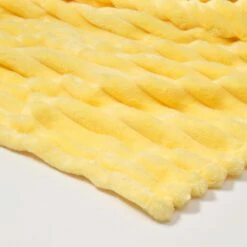 Jordan Plush Ribbed Throw Blanket -gift shop ThrowBlanket Jordan Sunshine 004