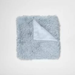 Shaggy Faux Fur Throw Blanket
