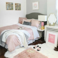 Faux Fur Rug -gift shop Untitled Session3905 1 2007e33e bb4d 42a0 9b97 61d1b3b553e1